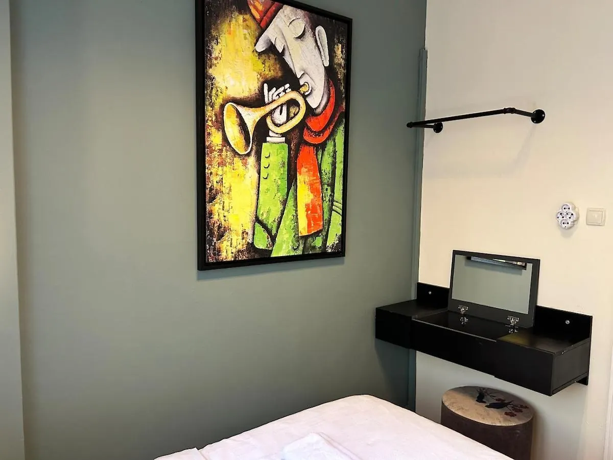 Elegant And Cozy 2Br With Balcony Near Taksim Apartment Istanbul